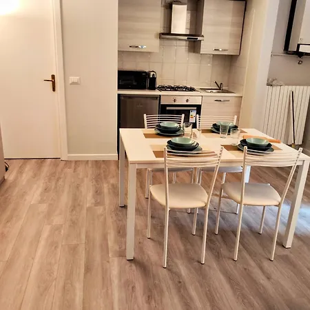 House Navigli-Life Apartment Milan Exterior photo